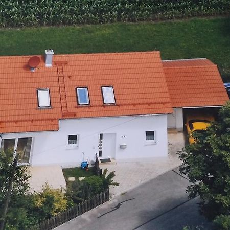 Wiflinger Graben Einfamilienhaus Villa Wörth Kültér fotó